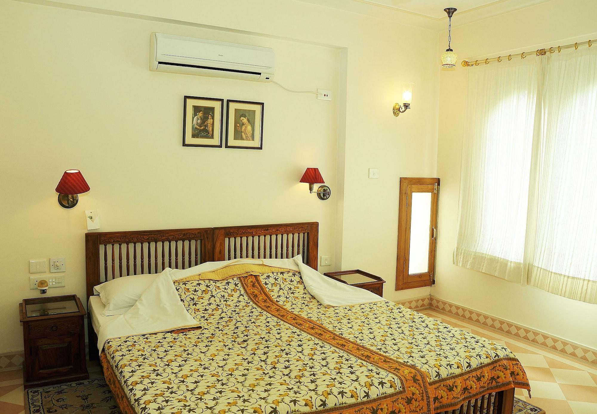 Om Niwas Suite Hotel Dźajpur Zewnętrze zdjęcie